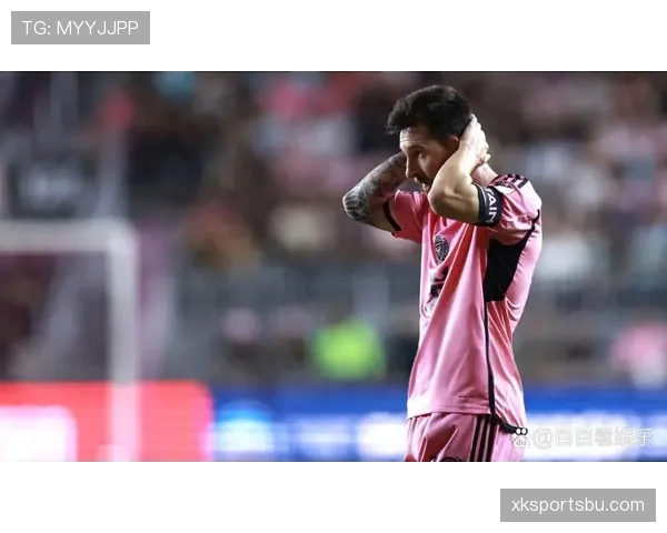 压制对手前锋马尔蒂尼回撤出球稳防线更胜本赛季初