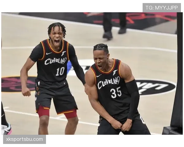 沃西通过高效低位单打拉开差距 引领球队内线进攻核心地位